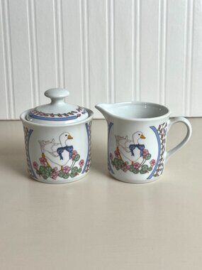 Vtg 80s Eliza Duck Shafford Creamer Sugar Jar Floral Country Cottagecore Tea Set